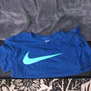 blue nike tee